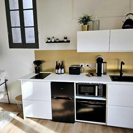 La Maison Grivolas Appartements Et Maison D'Hotes Avignon Bagian luar foto