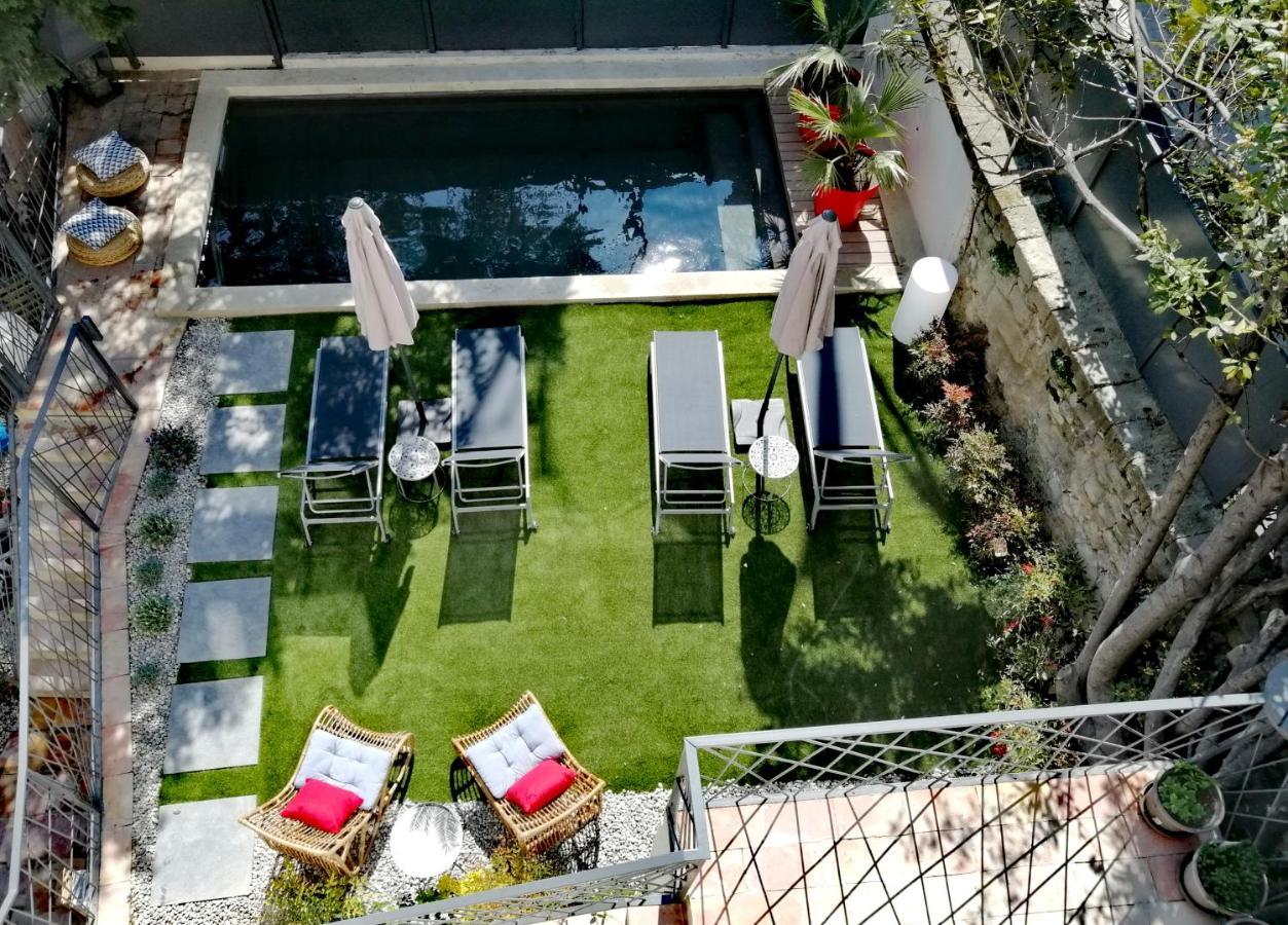 La Maison Grivolas Appartements Et Maison D'Hotes Avignon Bagian luar foto