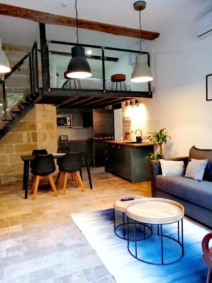 La Maison Grivolas Appartements Et Maison D'Hotes Avignon Bagian luar foto
