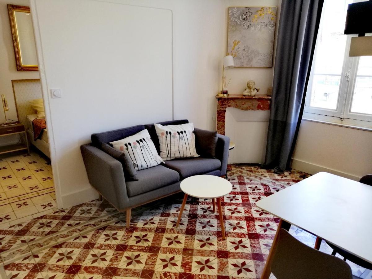 La Maison Grivolas Appartements Et Maison D'Hotes Avignon Bagian luar foto
